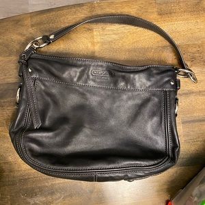 Vintage Coach Black Leather Shoulder Bag